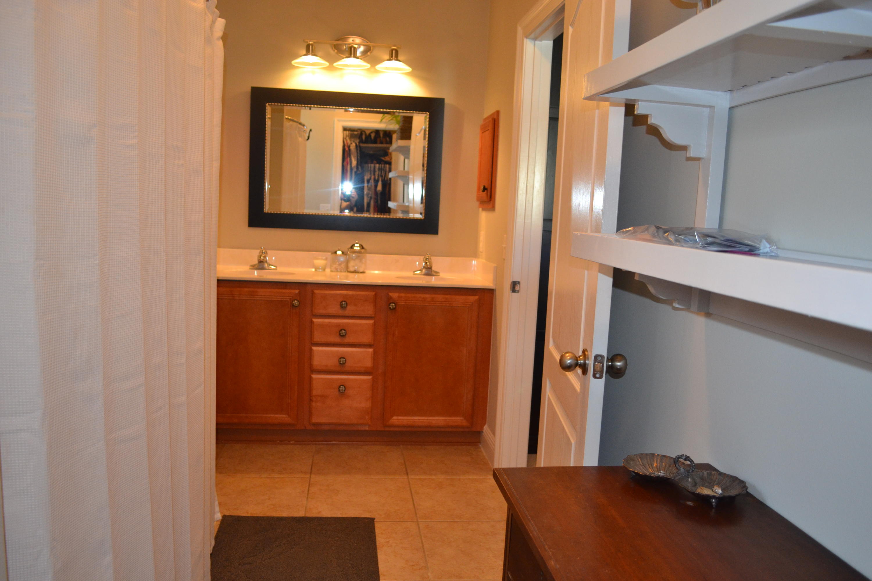 EAGLE BAY - Residential