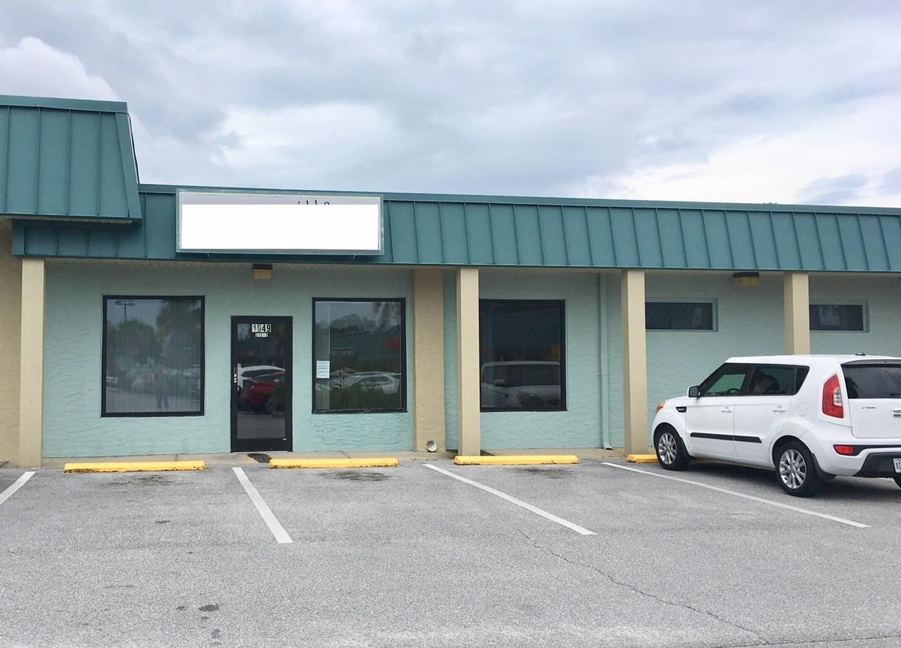Palm Plaza, centrally located in the heart of Niceville, boasts great traffic counts and demographics. This retail space has a spacious floor area, including a rear storage/workspace area. Additional rents (CAM, real estate tax & insurance) for Palm Plaza are currently $1.64 per square foot annually.