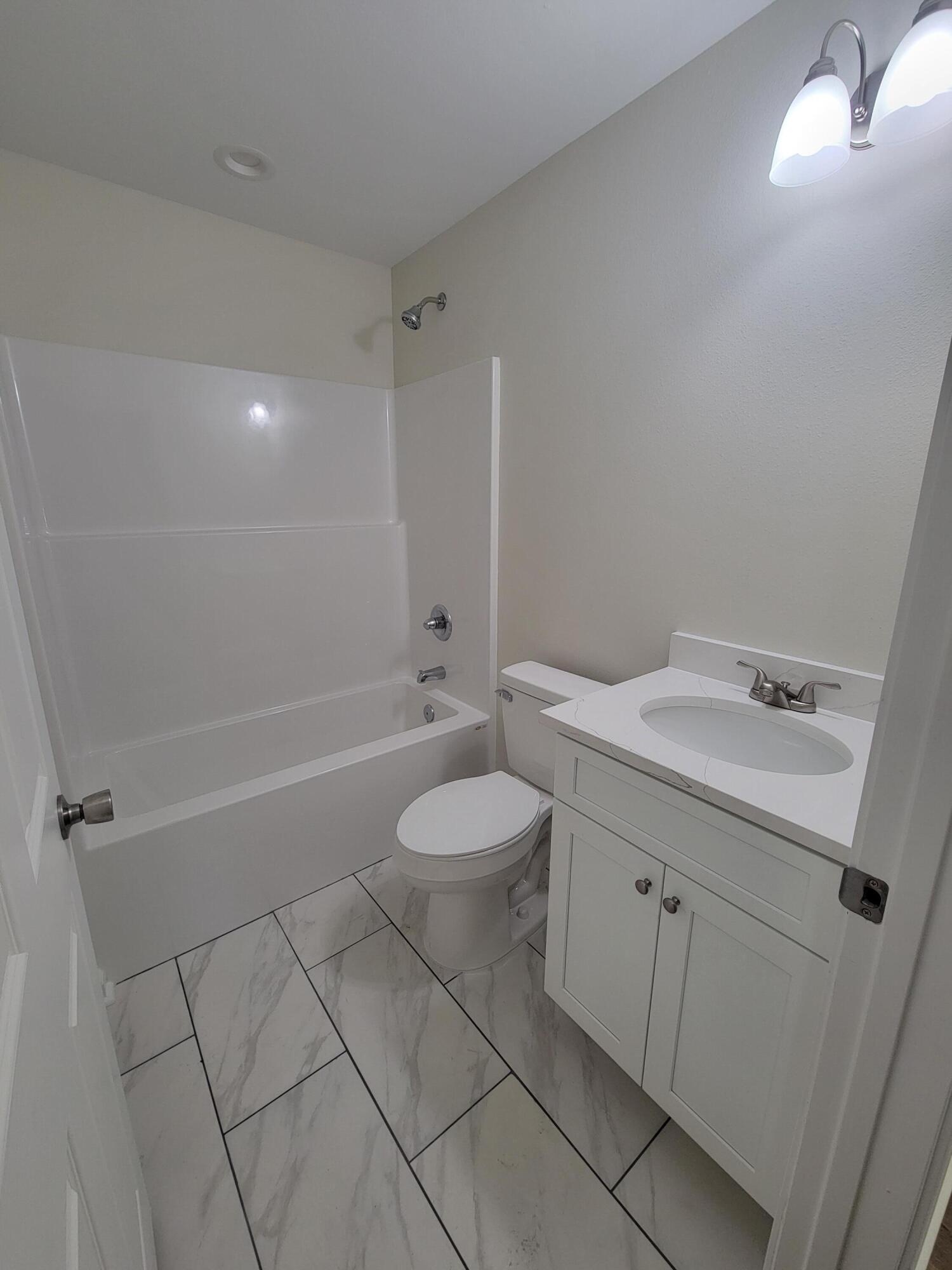 OAKWOOD HILLS UNIT 3 - Residential