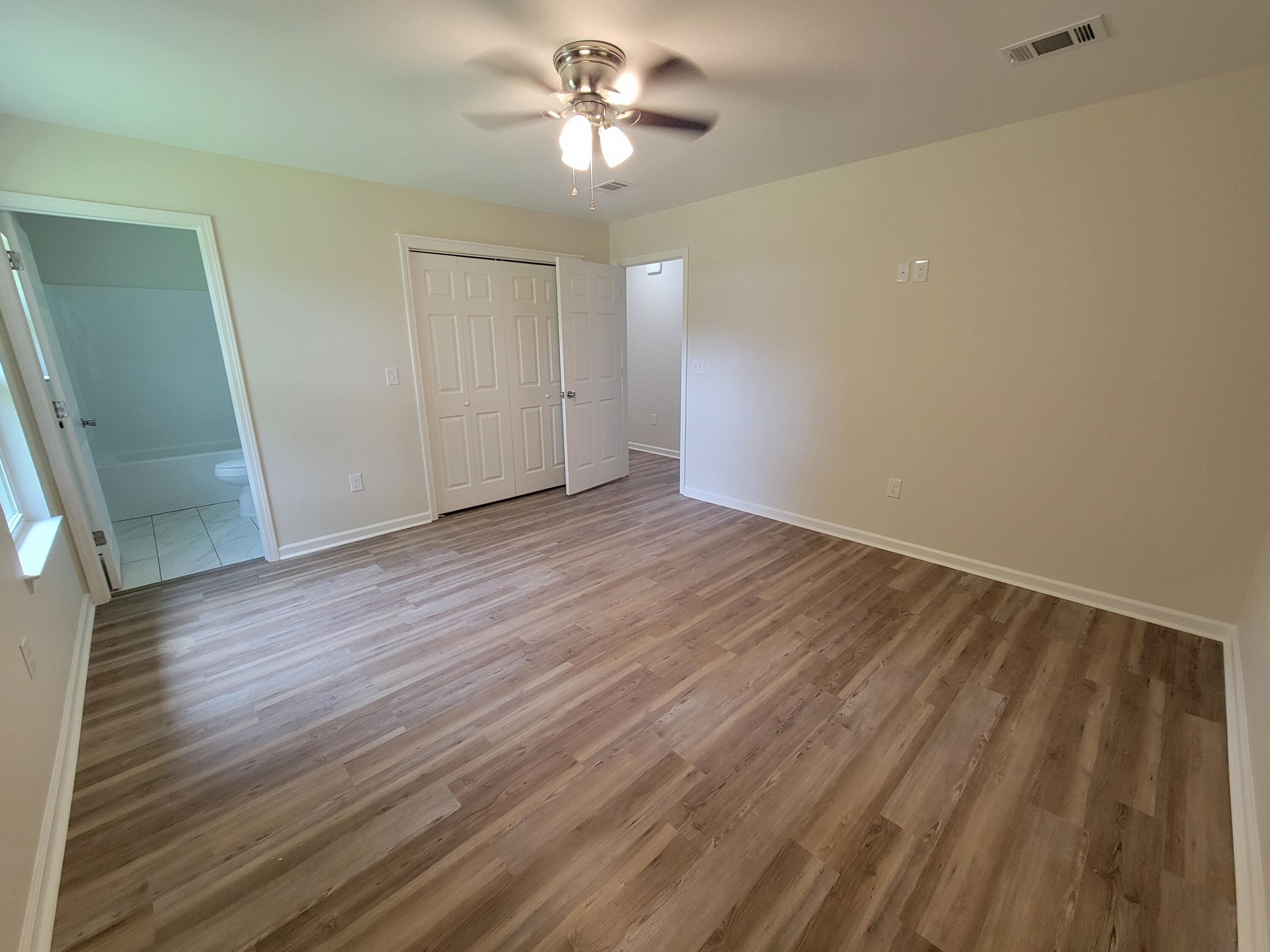 OAKWOOD HILLS UNIT 3 - Residential