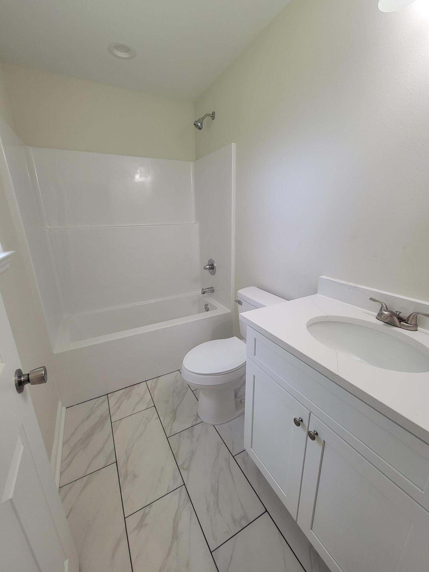 OAKWOOD HILLS UNIT 3 - Residential