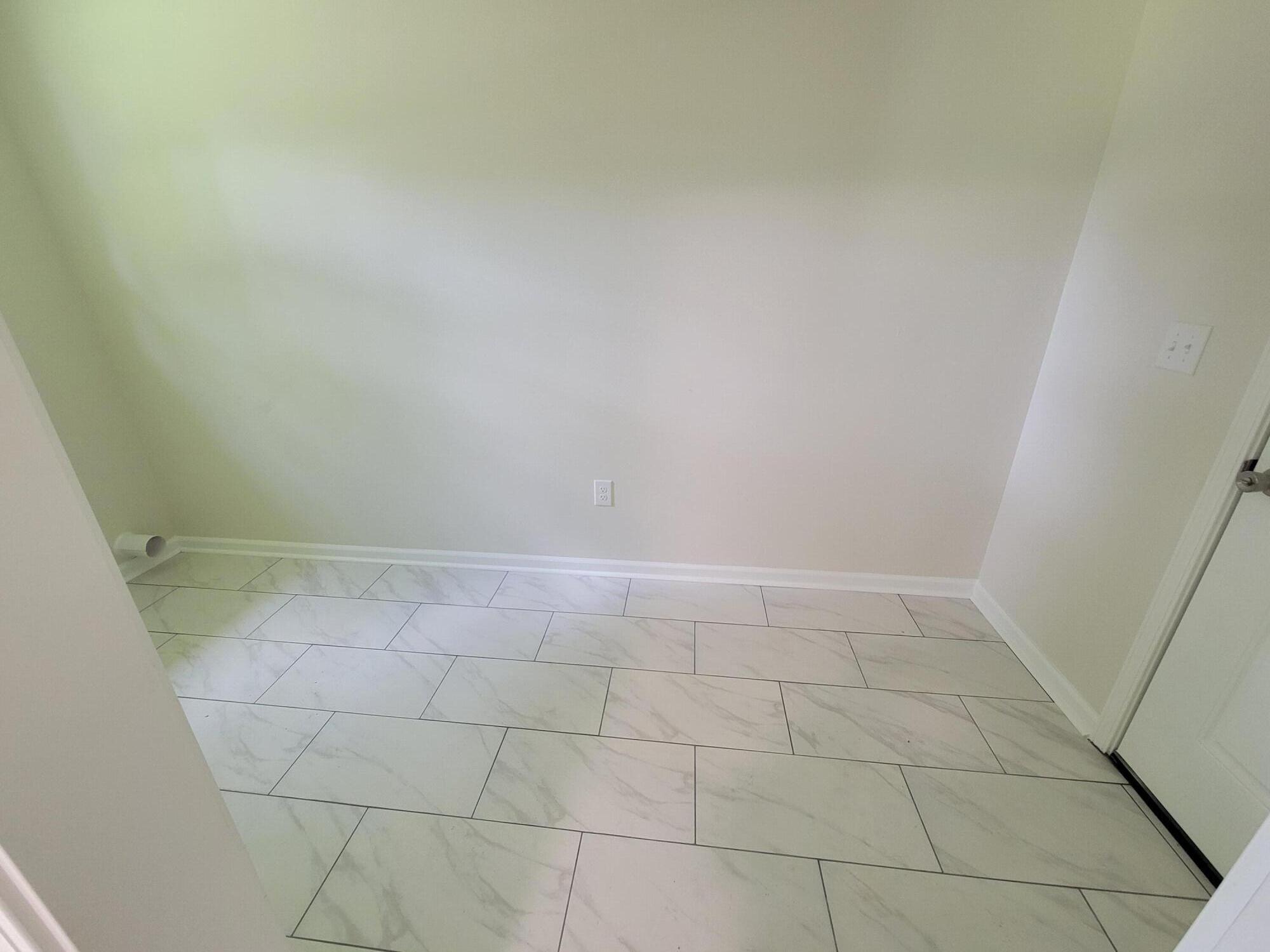 OAKWOOD HILLS UNIT 3 - Residential