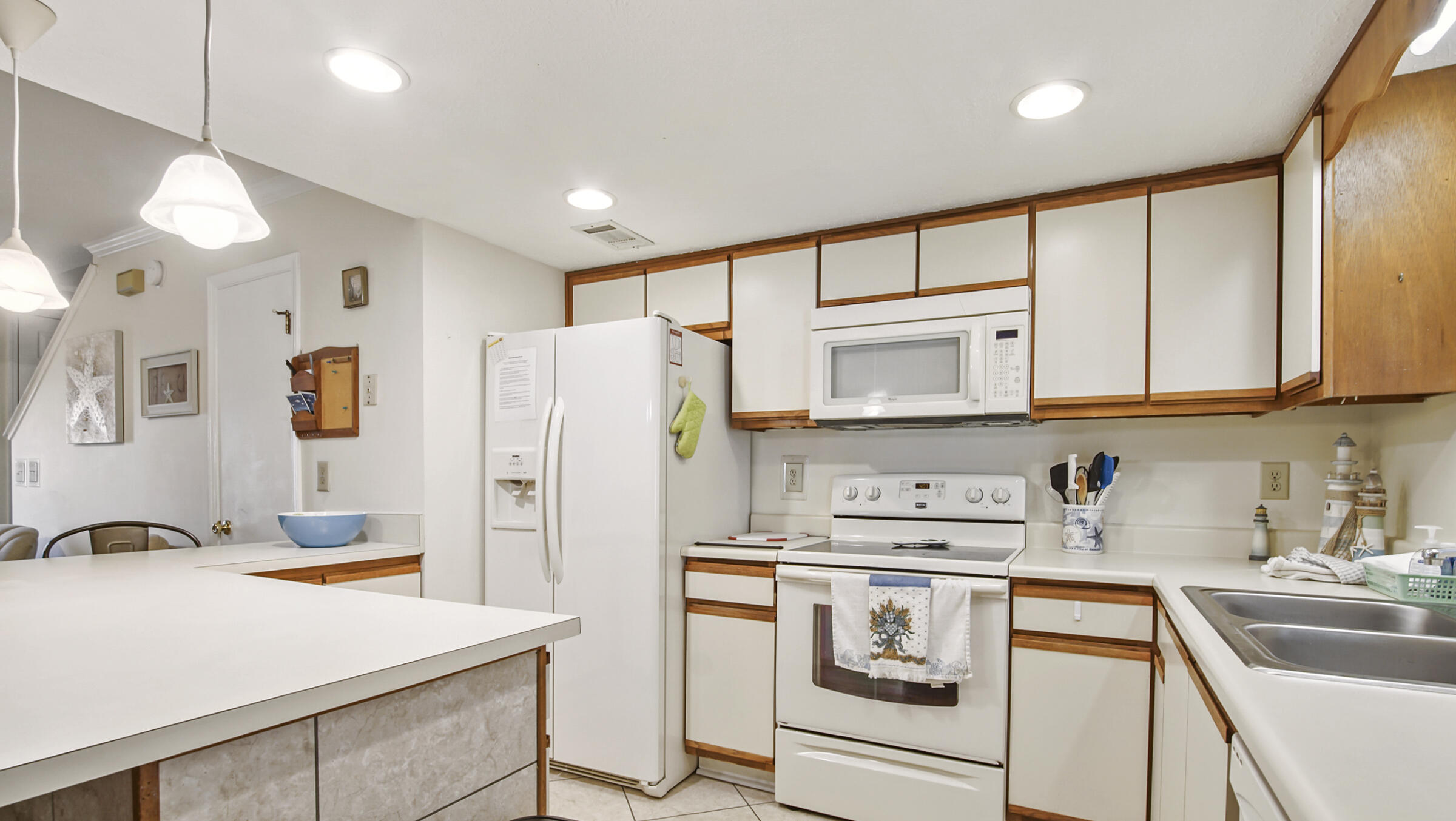 GULF HIGHLAND BEACH RESORT UNREC - Residential