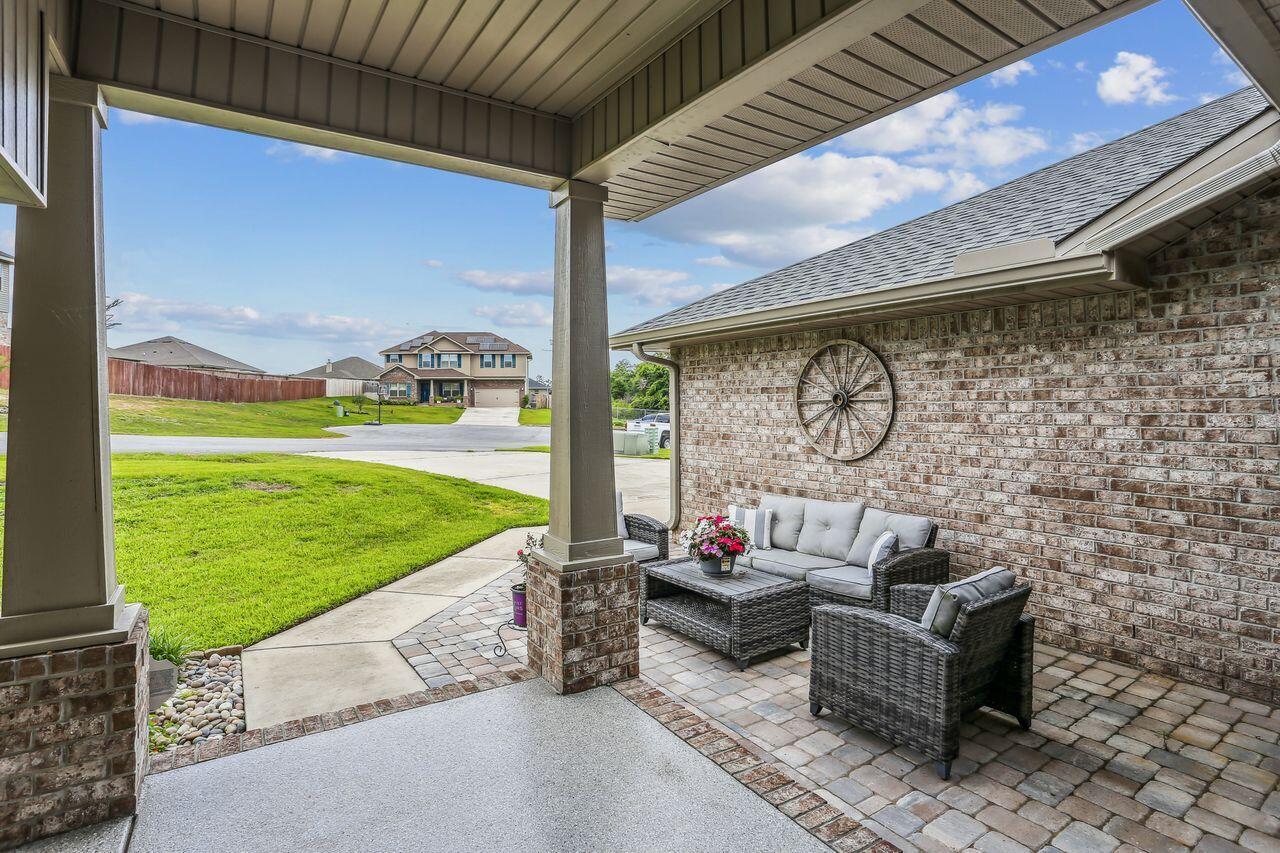 5744 Periwinkle Lane