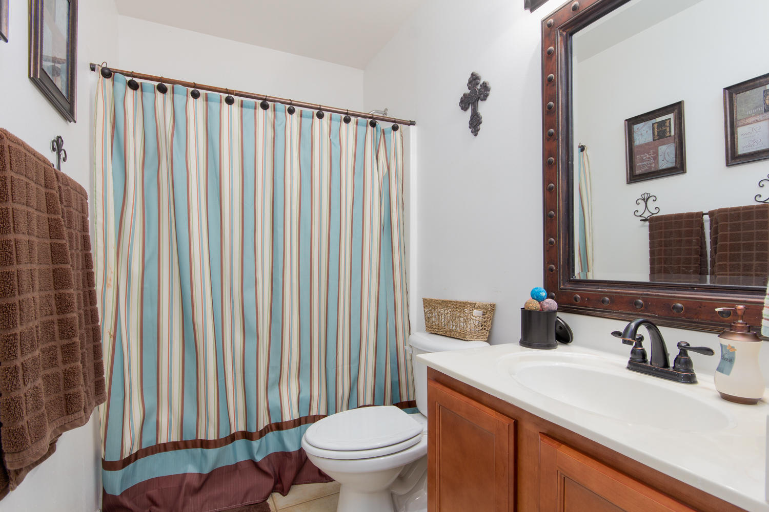 HOLLEY BY THE SEA - Residential