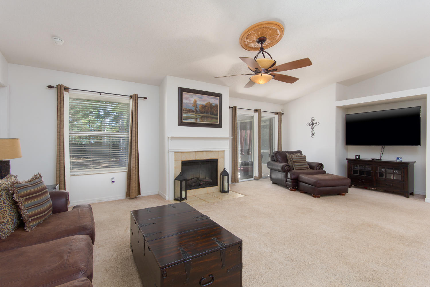 HOLLEY BY THE SEA - Residential