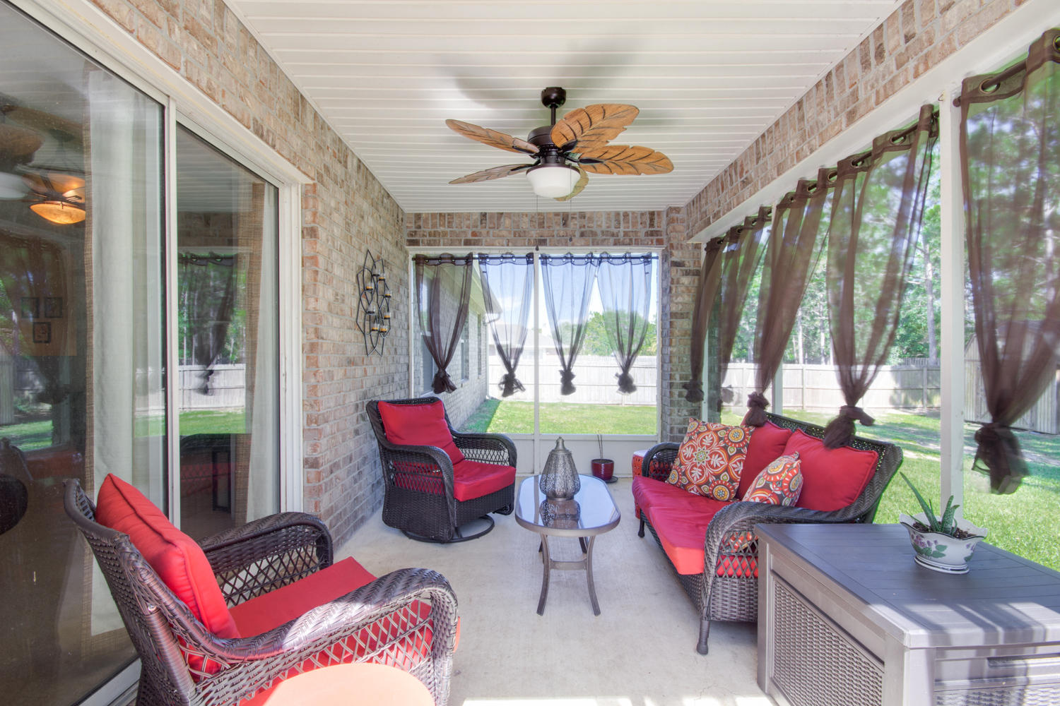 HOLLEY BY THE SEA - Residential