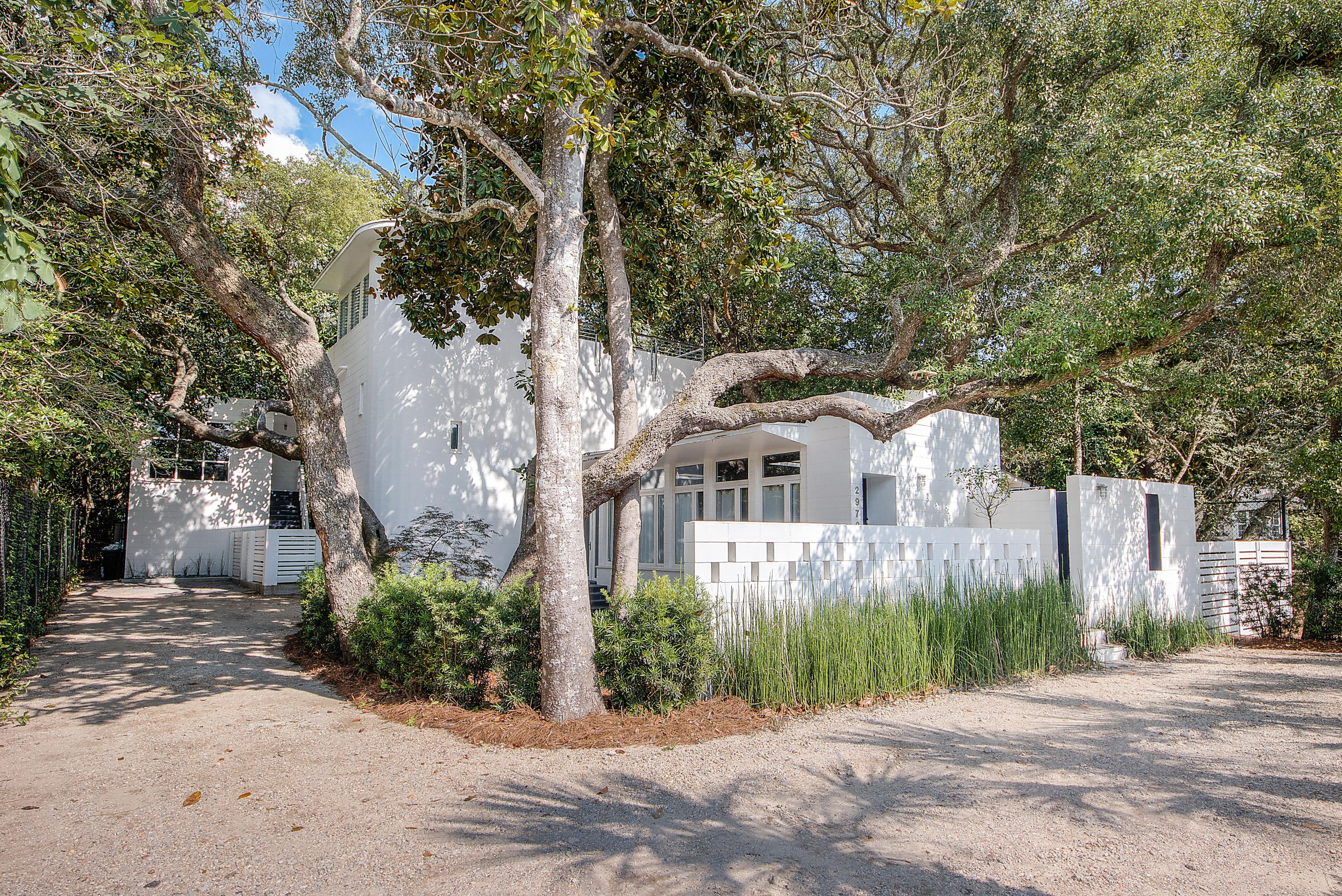 SEAGROVE S/D 2ND ADD - Residential Lease