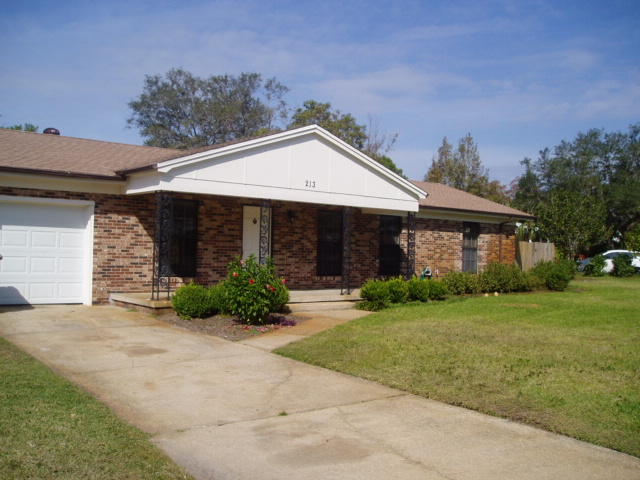 BAYSHORE PARK UNIT 2 - Residential Lease