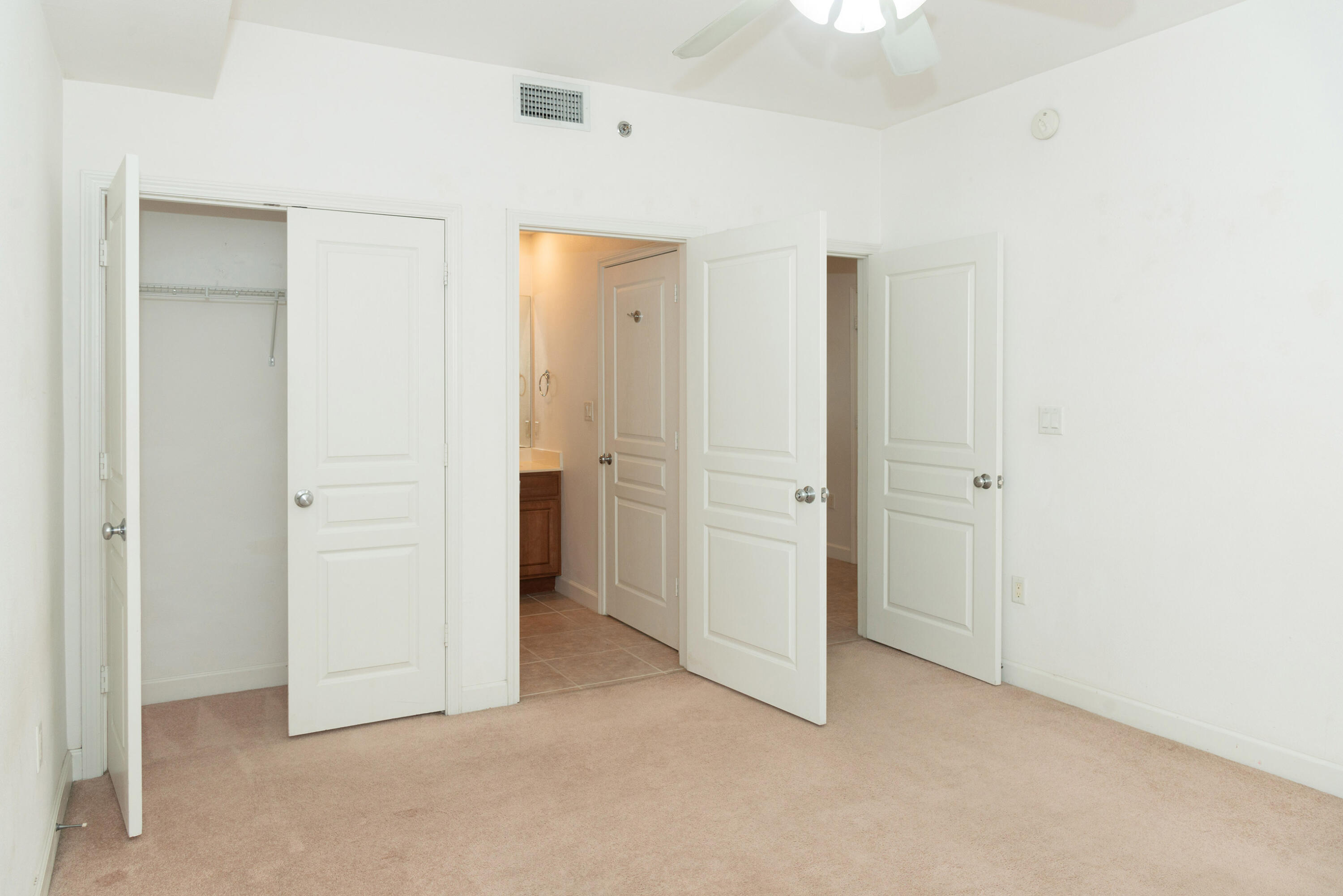 INDIANOLA ON THE WATER - Residential Lease