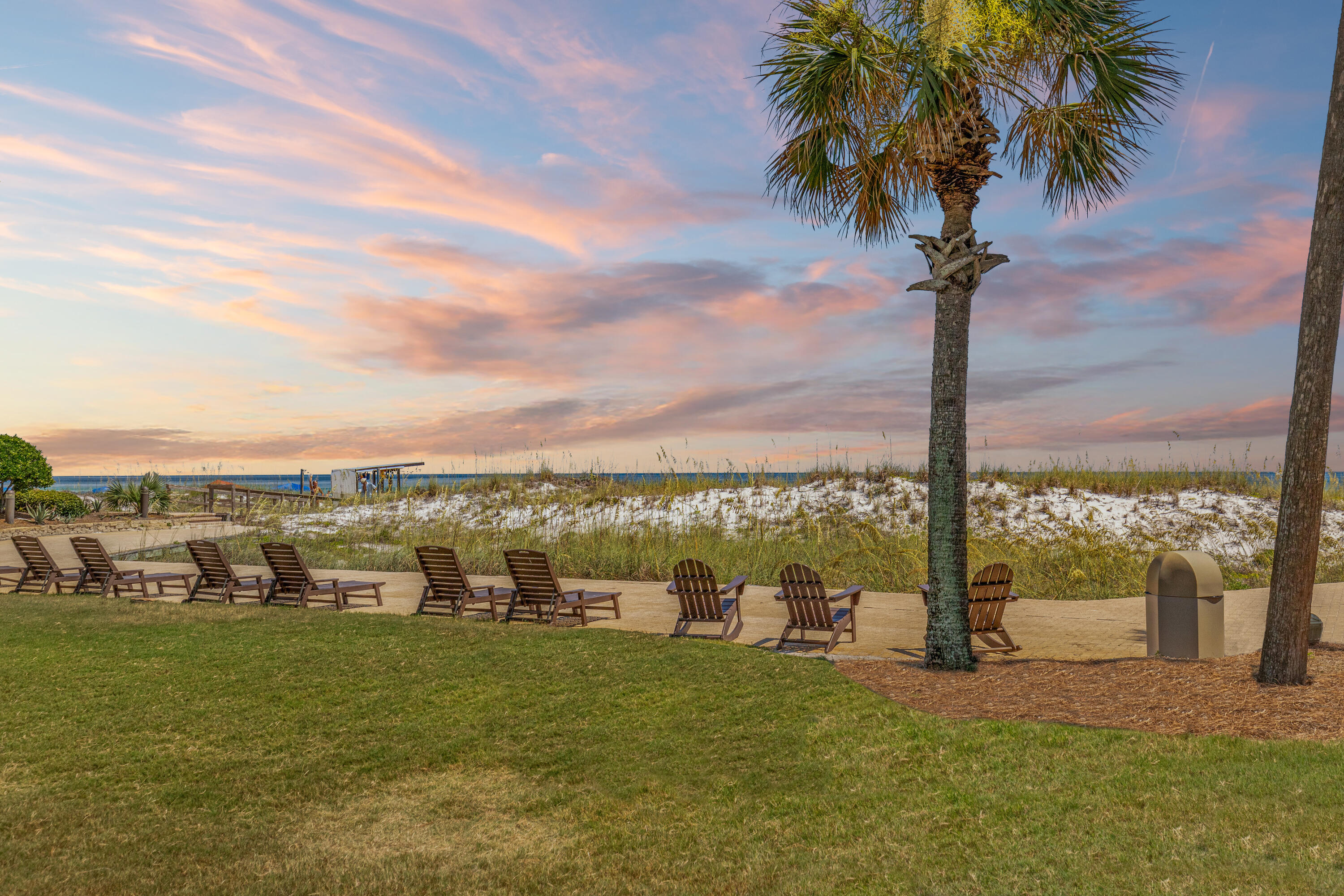 SILVER DUNES CONDO - Residential