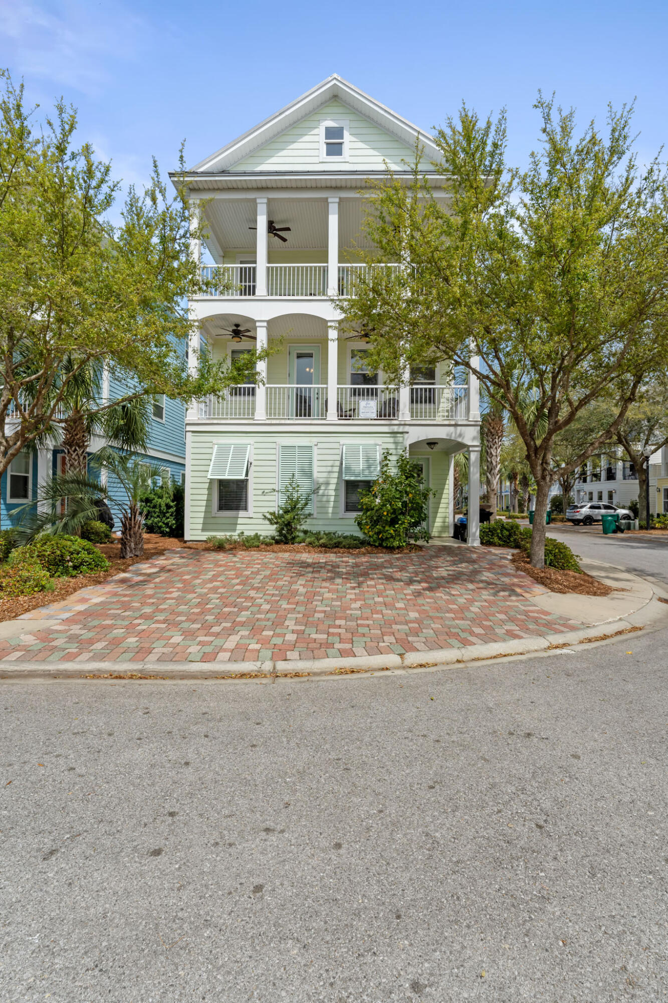 Fully furnished available for winter monthly rental 10/19/2025-4/1/2026. Contact 850.608.6078 for details. Ooh La La is a 5BR/4BA Old Florida-style beach cottage in the gated Villages of Crystal Beach community. This 3-story retreat offers charm, comfort, and space for families or mature friend groups. The open main level features rich wood floors, a full kitchen with granite counters, dining for 8, breakfast bar for 6, and a cozy living area opening to a covered patio with grill. Upstairs, enjoy 2 elegant king suites with private baths and balcony access. The top floor hosts a 2nd living area with TV, wet bar, sleeper futon, and bunk rooms perfect for kids. Just blocks from the beach, guests also enjoy a stunning lagoon pool and resort-style amenities.