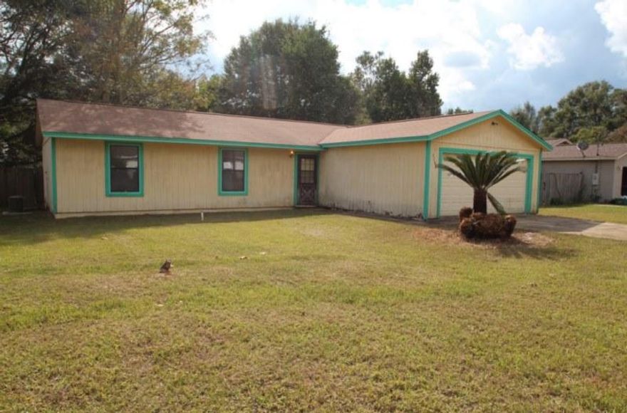 Looking for a real ''Handyman Special''? This home could be a great investment property with some work. It has some wood rot around the bottom on the outside, needs an HVAC unit, paint, and carpet. It's on a nice level lot with a BIG backyard. Very large living room with corner wood burning fireplace, privacy fenced back yard. Great potential if you want to put in some work and make it nice again. This property is eligible under the Freddie Mac First Look Initiative through 12/24/2014. This means that during the first 20 days a home is listed for sale in the MLS, only offers from owner-occupants (primary residence), public entities or their designated partners will be considered. Offers from investor purchasers will not be considered until after the initial 20 days of the listing.