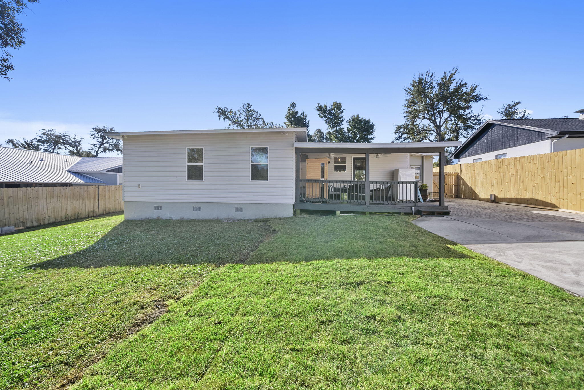 COVE TERRACE - Residential