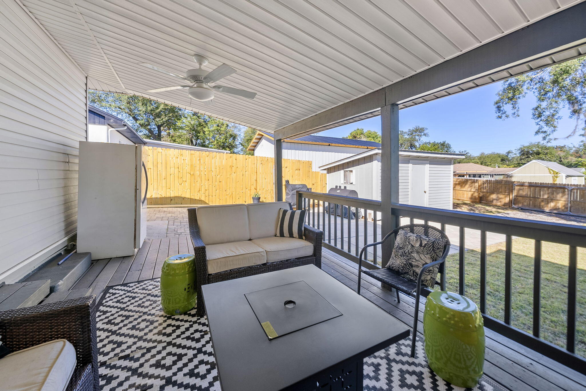 COVE TERRACE - Residential