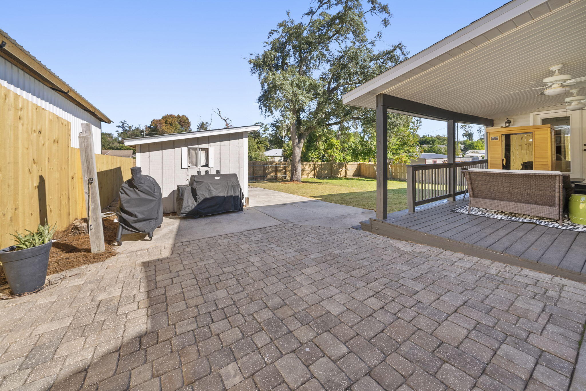 COVE TERRACE - Residential