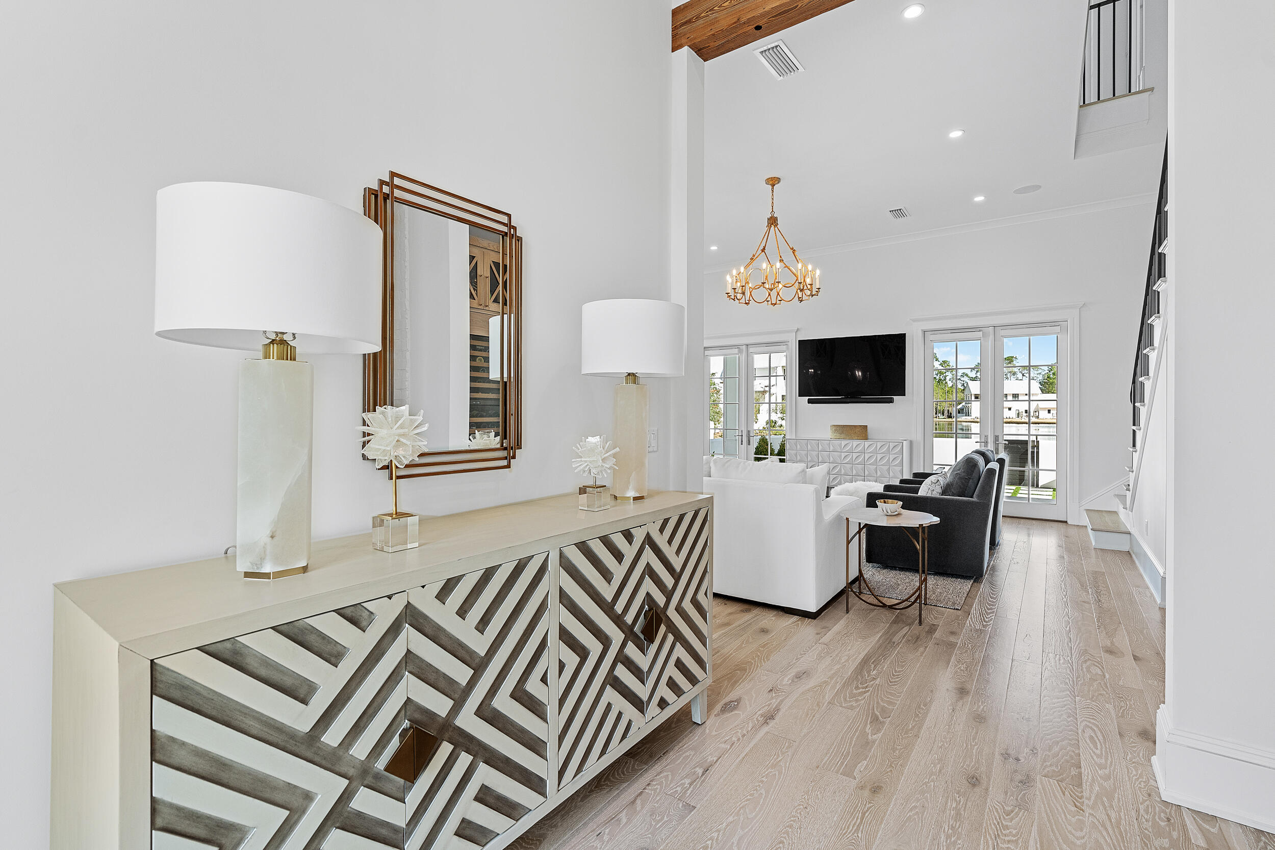 CHURCHILL OAKS - Residential