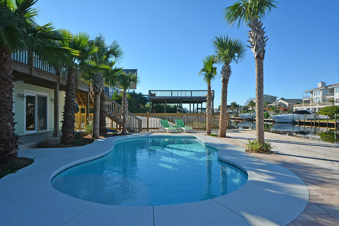 HOLIDAY ISLE - Residential