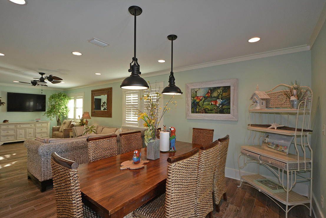 HOLIDAY ISLE - Residential