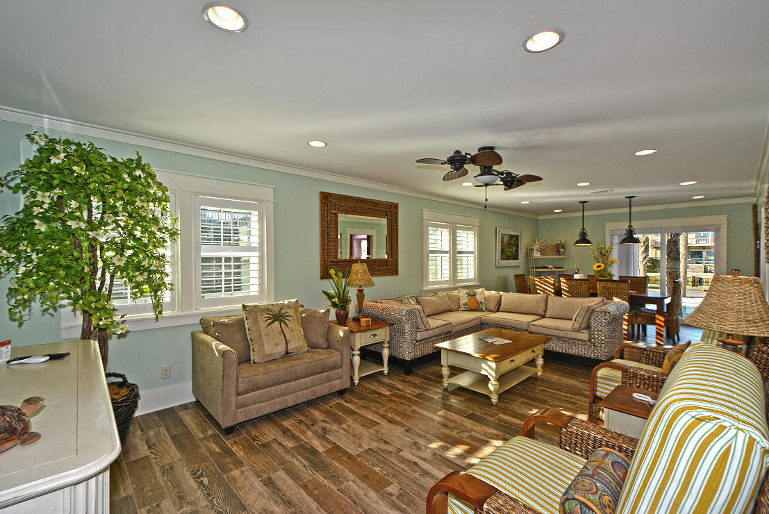 HOLIDAY ISLE - Residential