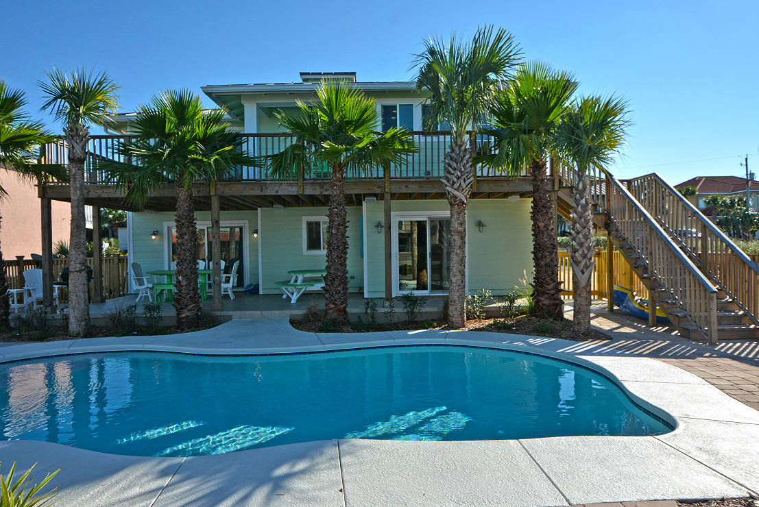 HOLIDAY ISLE - Residential