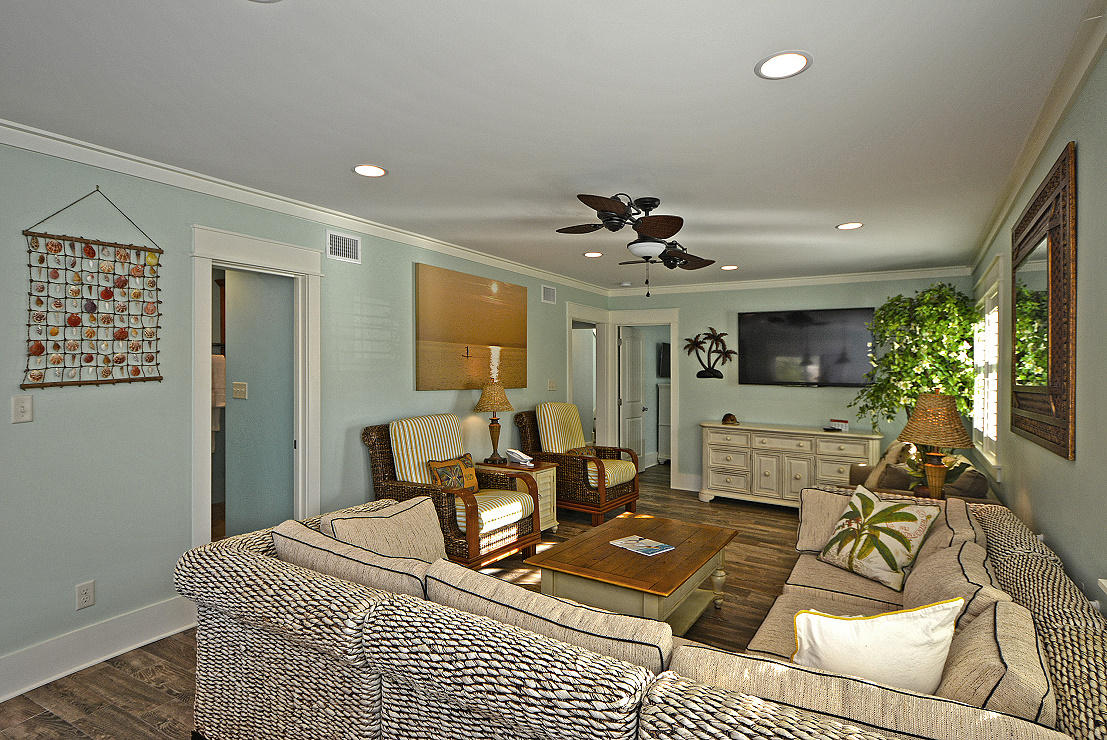 HOLIDAY ISLE - Residential