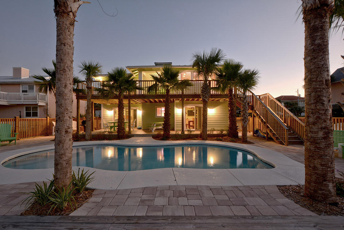 HOLIDAY ISLE - Residential