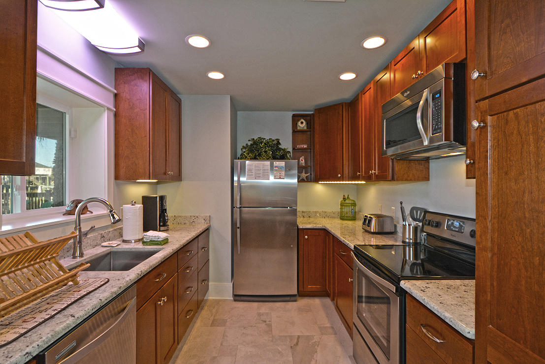 HOLIDAY ISLE - Residential