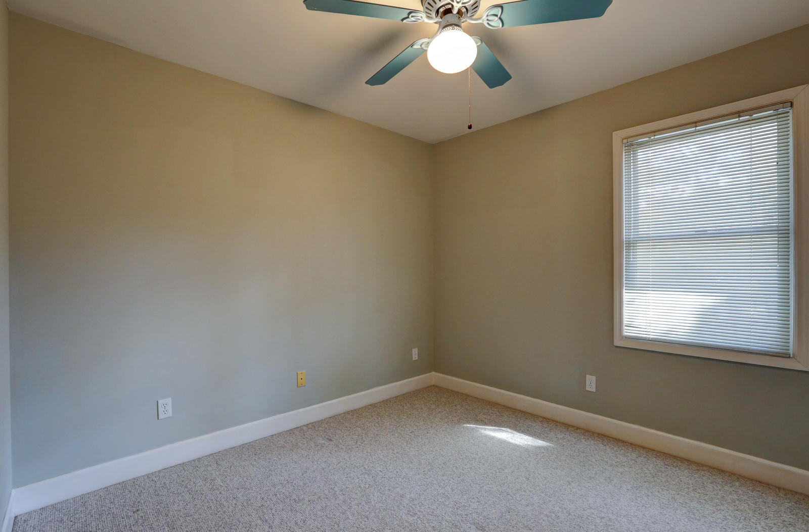 CASSINE VILLAGE - Residential