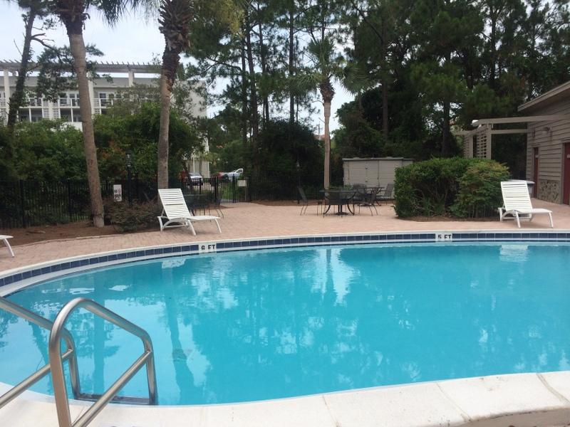 CASSINE VILLAGE - Residential