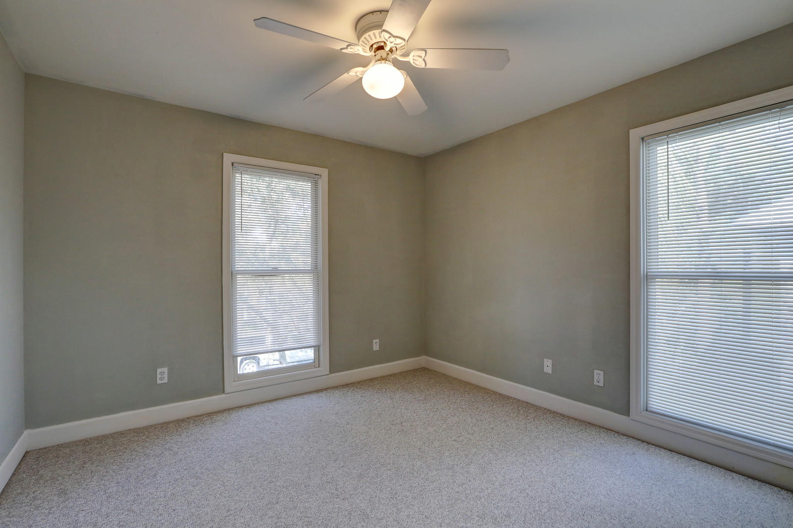 CASSINE VILLAGE - Residential