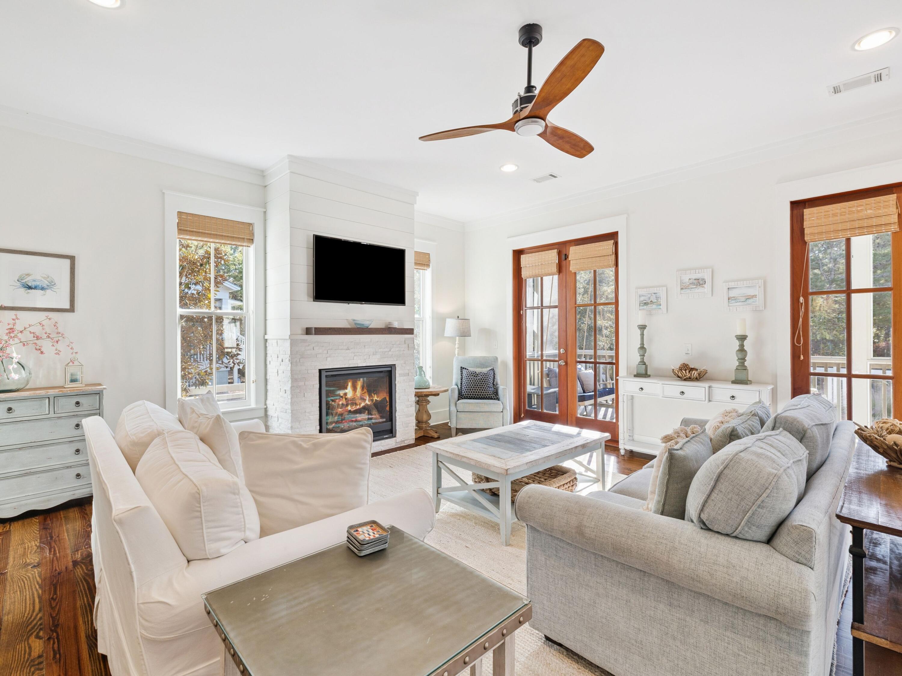 WATERCOLOR - Residential