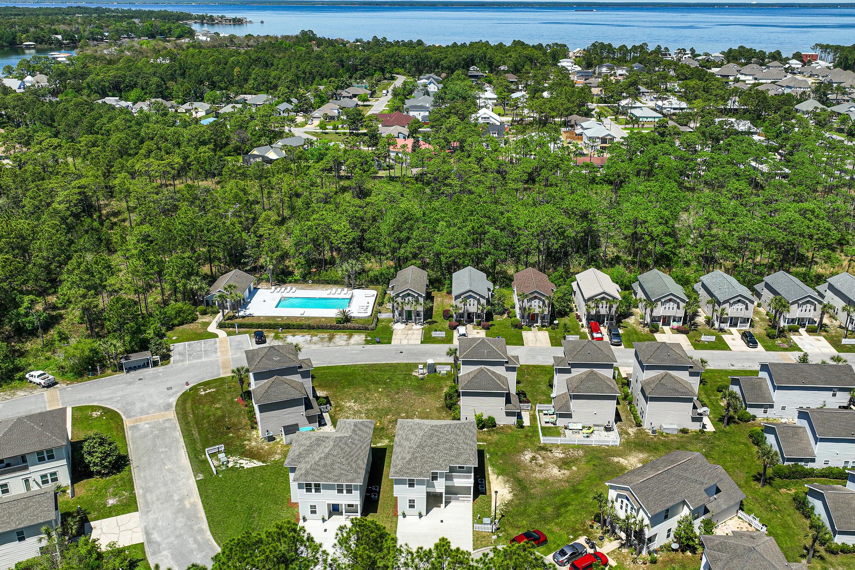 ENCHANTED ESTATES - Residential Lease