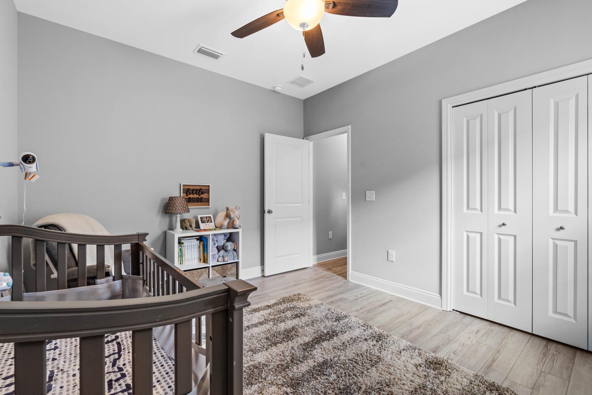 CRESCENT SHORES - Residential