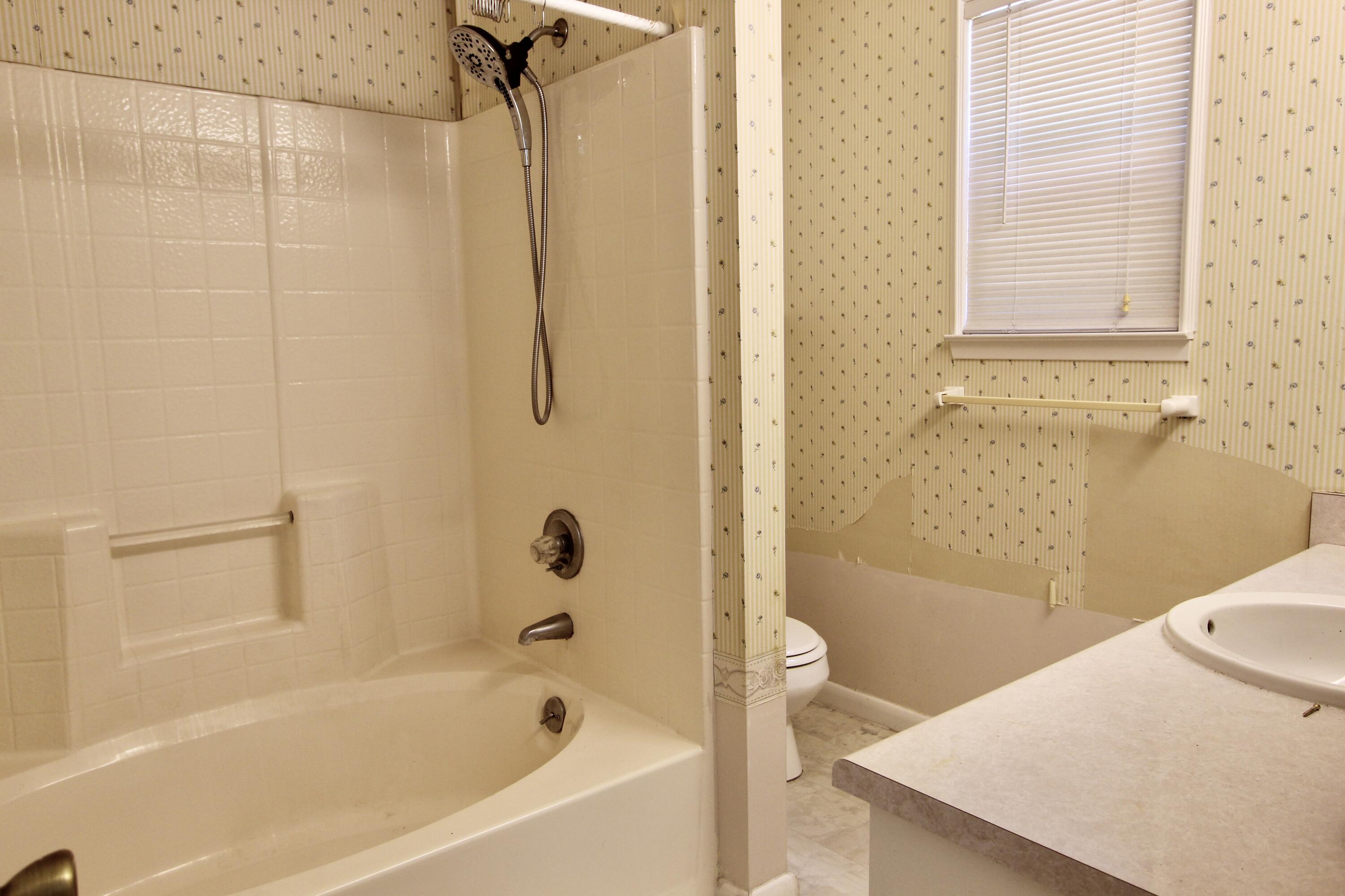 KENNEDY LAKES 1ST ADDN - Residential