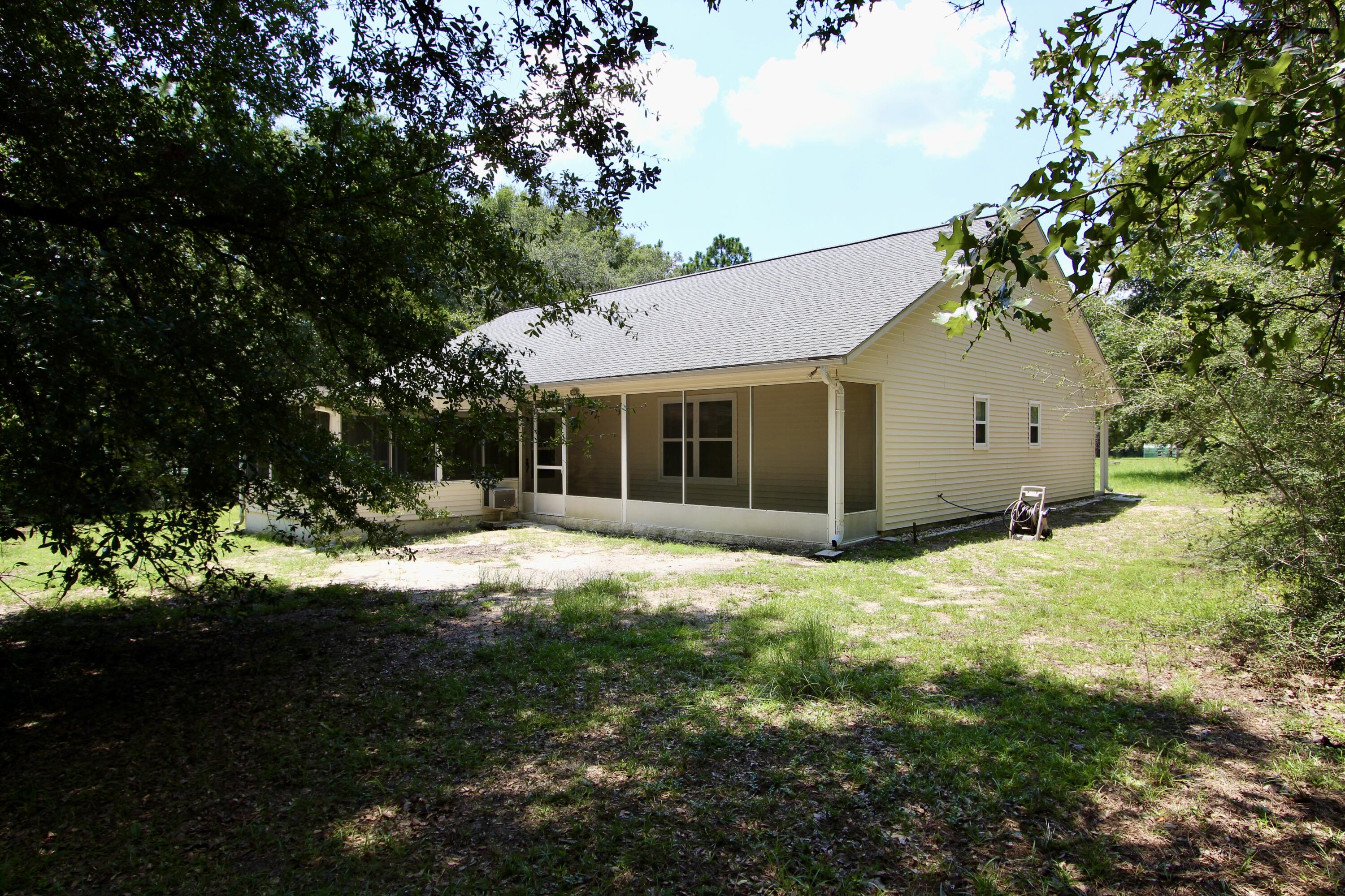 KENNEDY LAKES 1ST ADDN - Residential