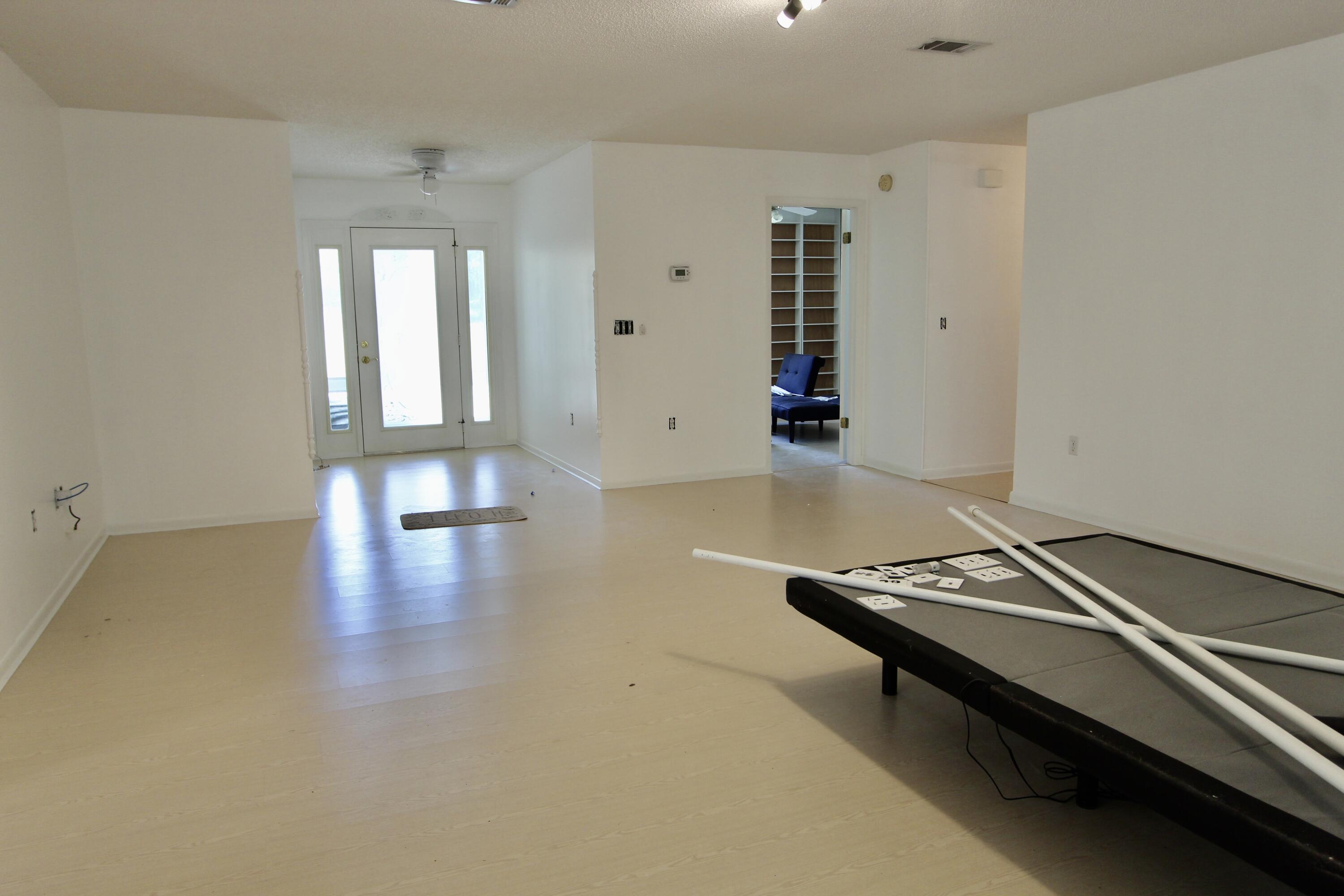 KENNEDY LAKES 1ST ADDN - Residential