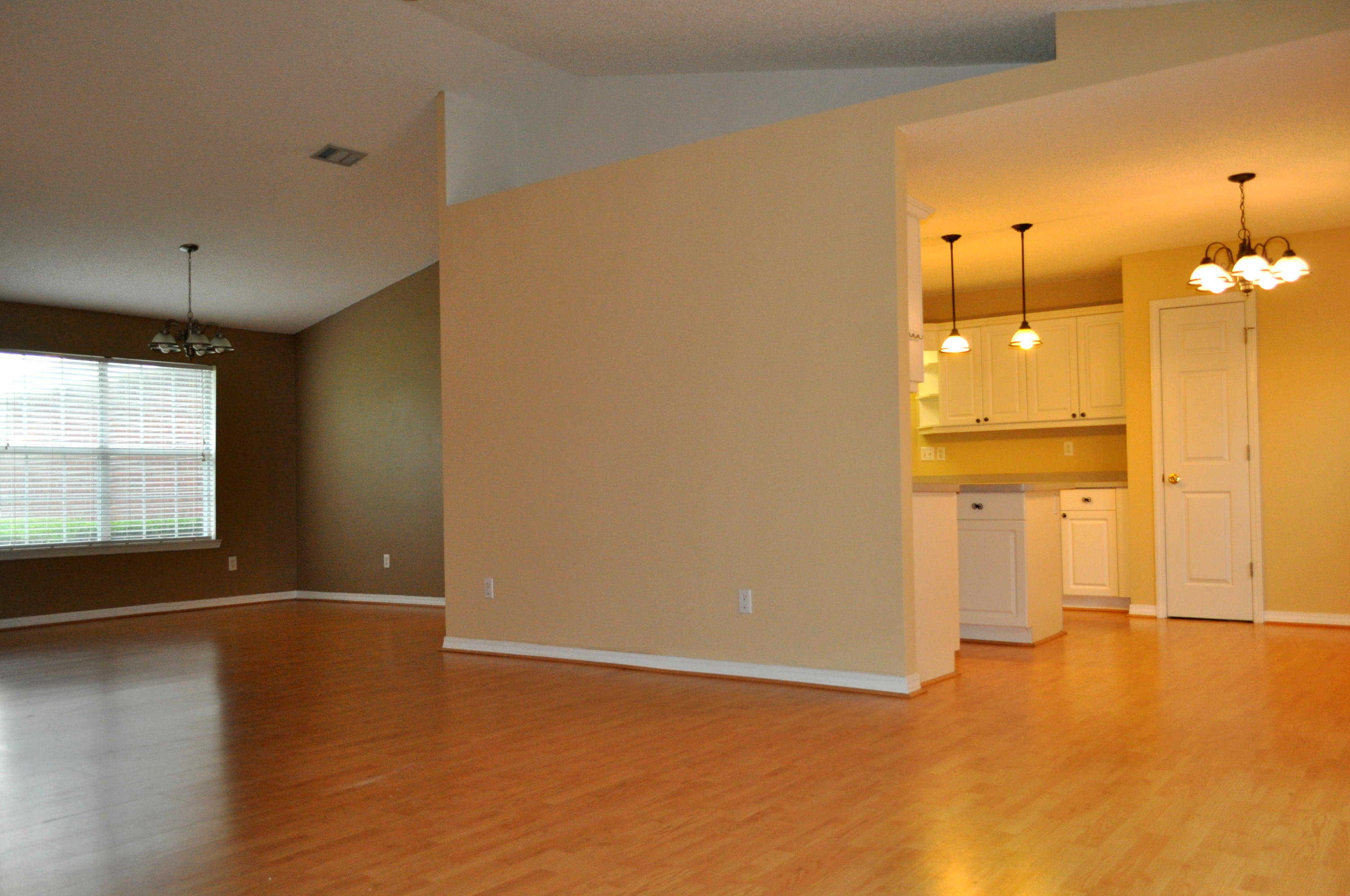 COUNTRYVIEW ESTATES 8TH ADDN - Residential