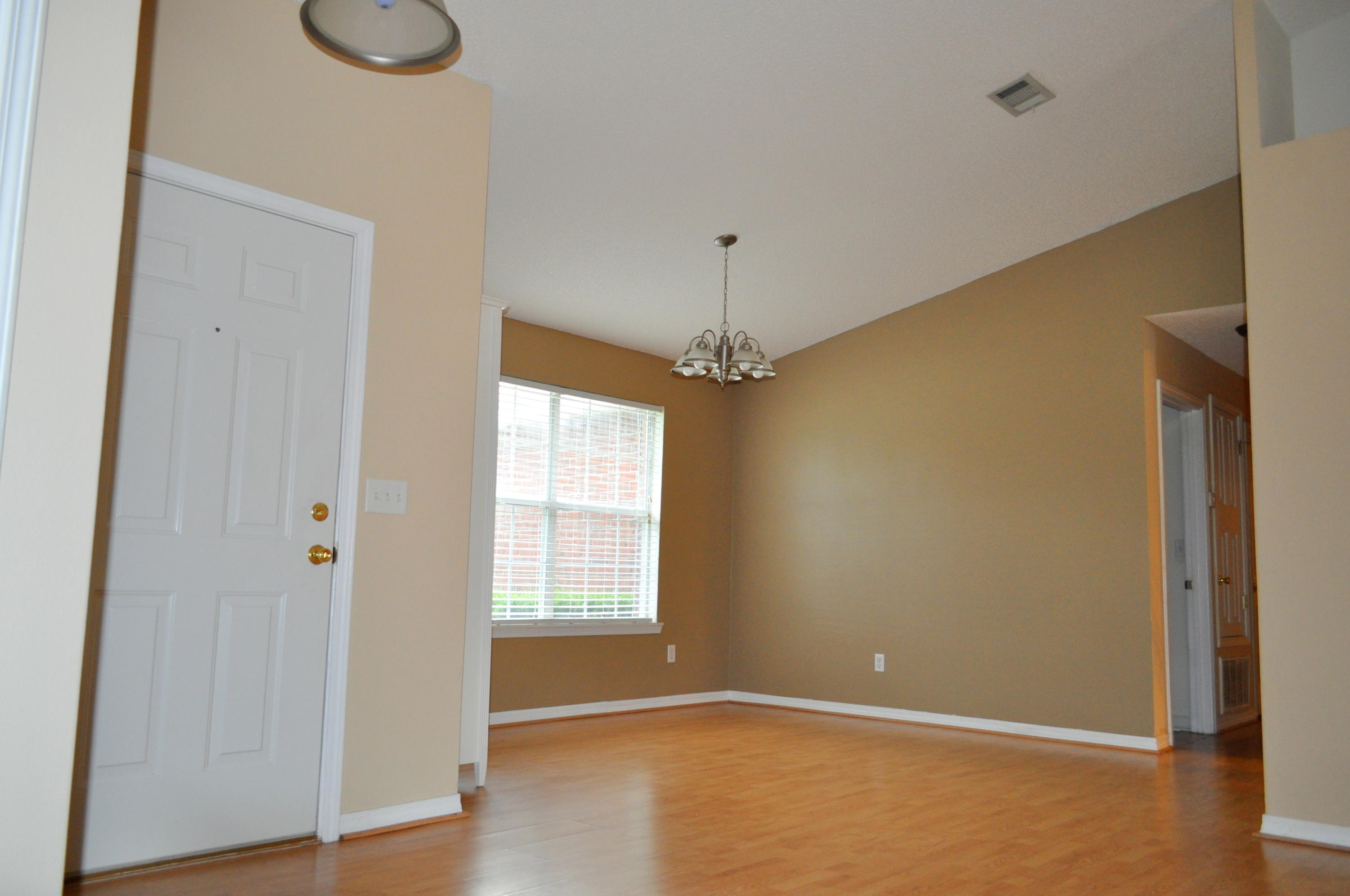 COUNTRYVIEW ESTATES 8TH ADDN - Residential