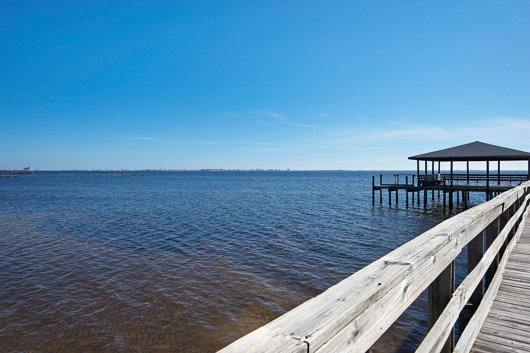 HOLLEY BY THE SEA - Residential