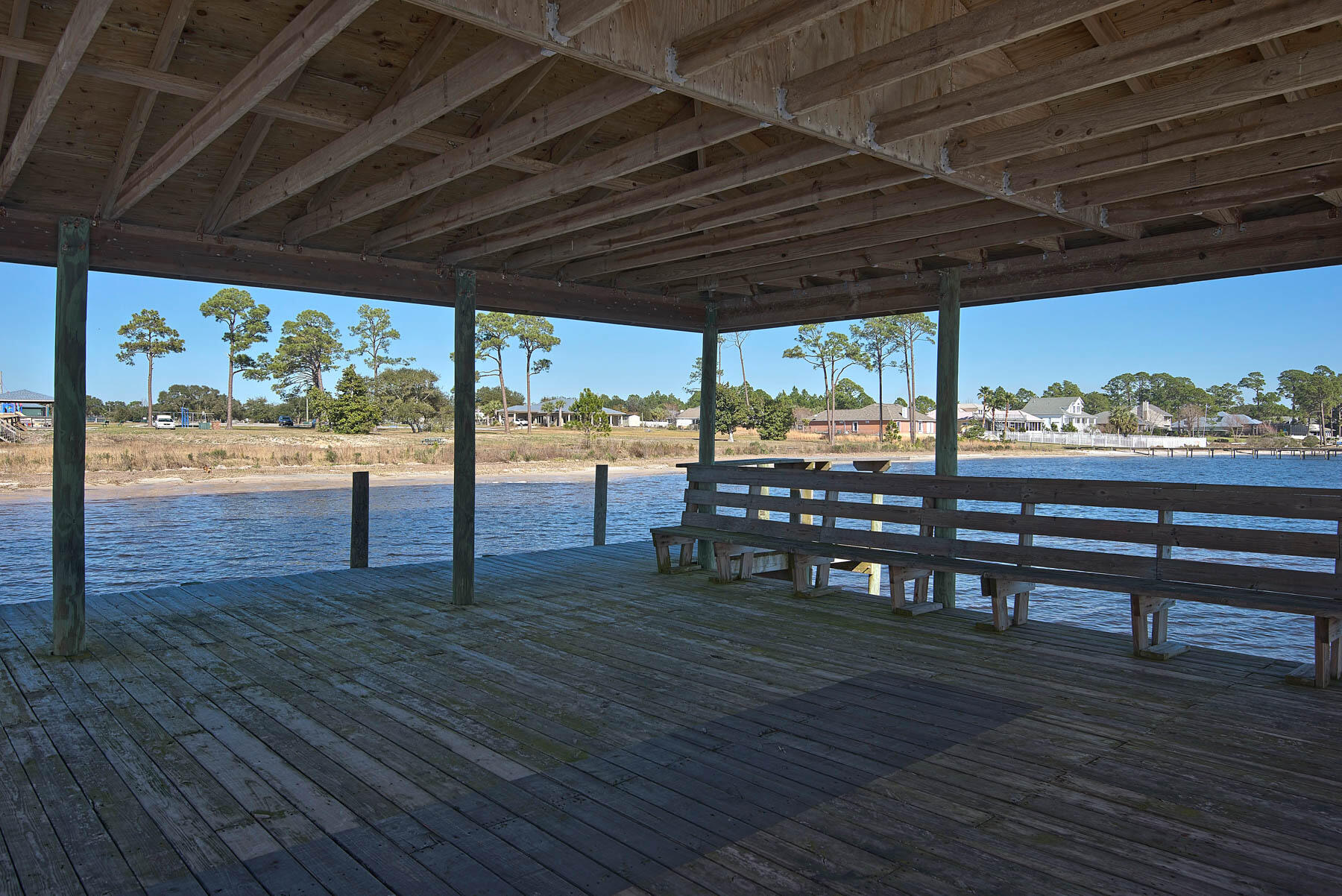 HOLLEY BY THE SEA - Residential