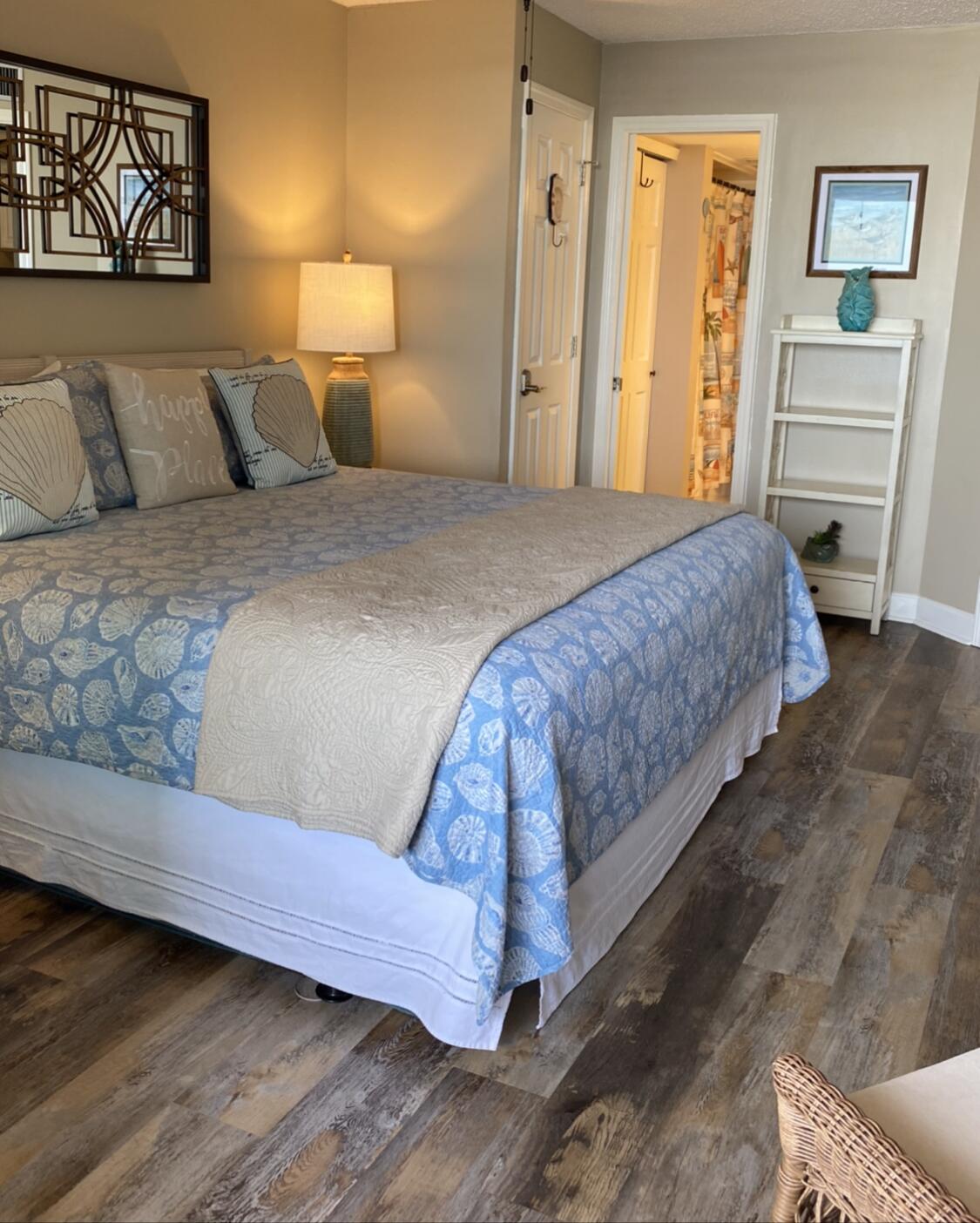 JETTY EAST CONDO - Residential