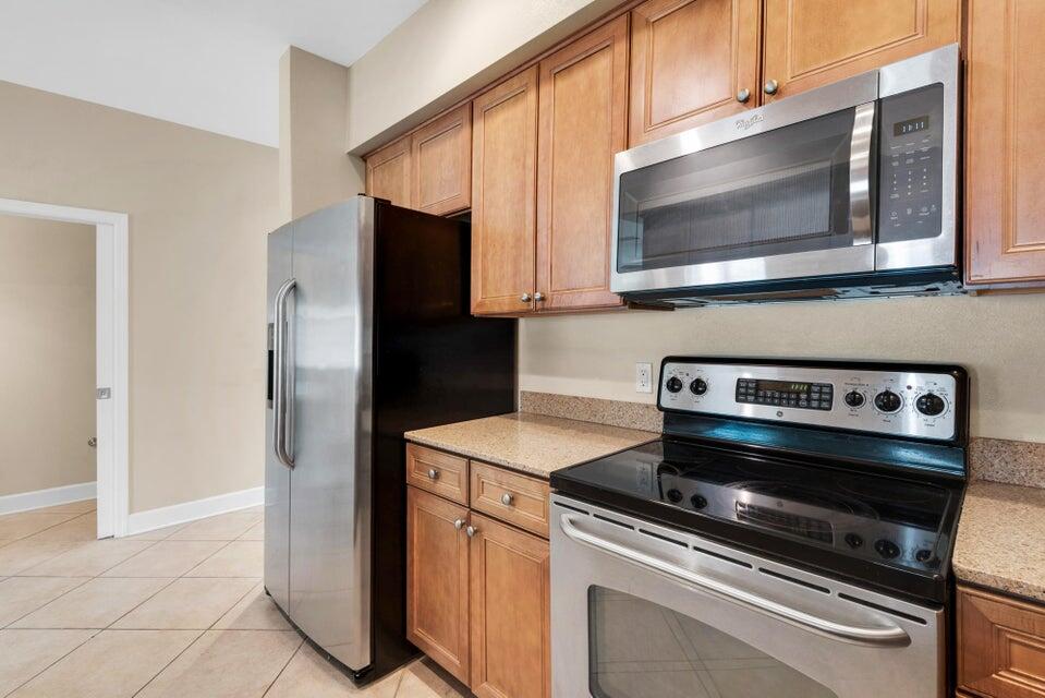 SHELL PARK CONDO - Residential Lease