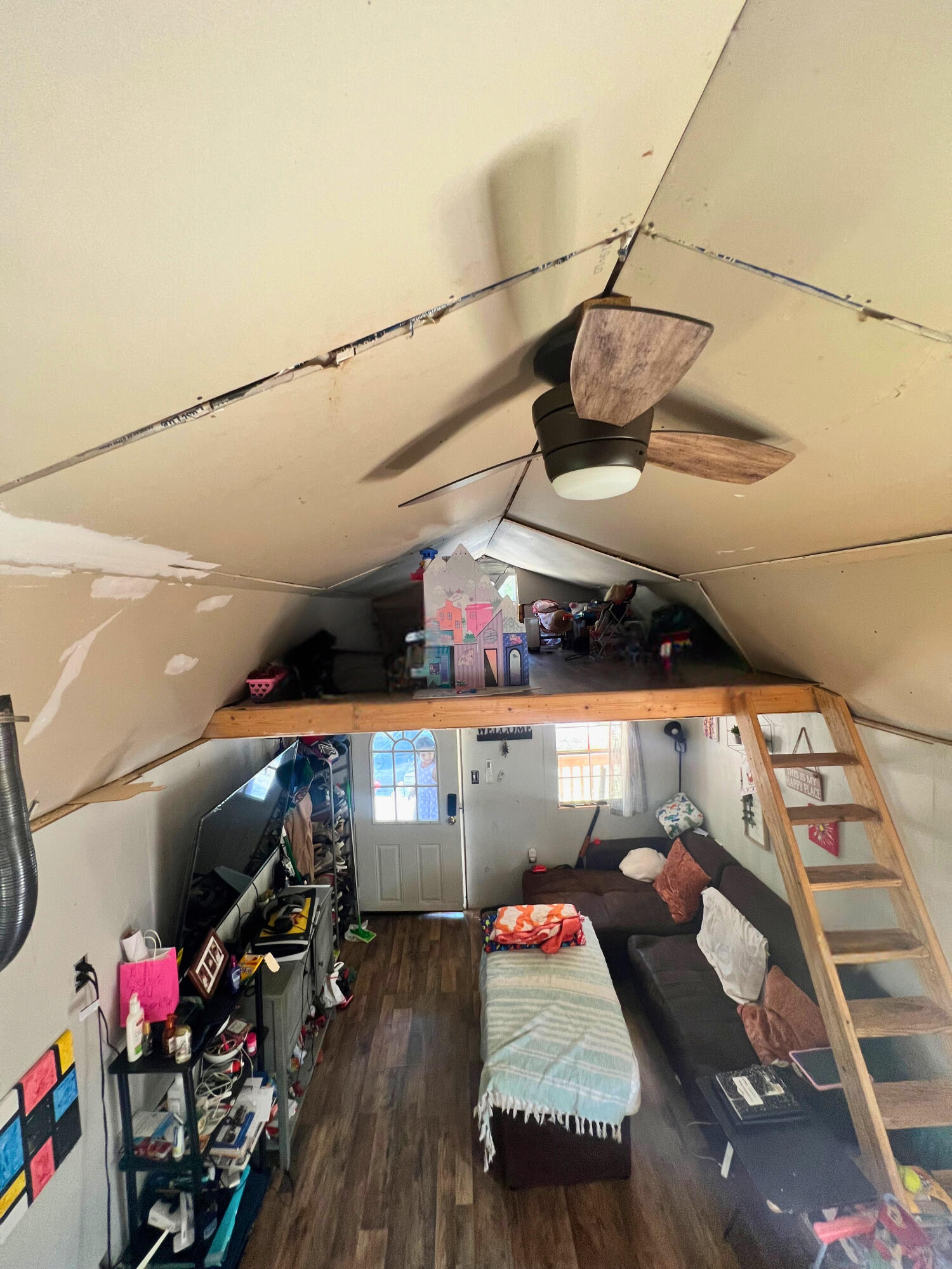 OAKWOOD HILLS UNIT 2 - Residential