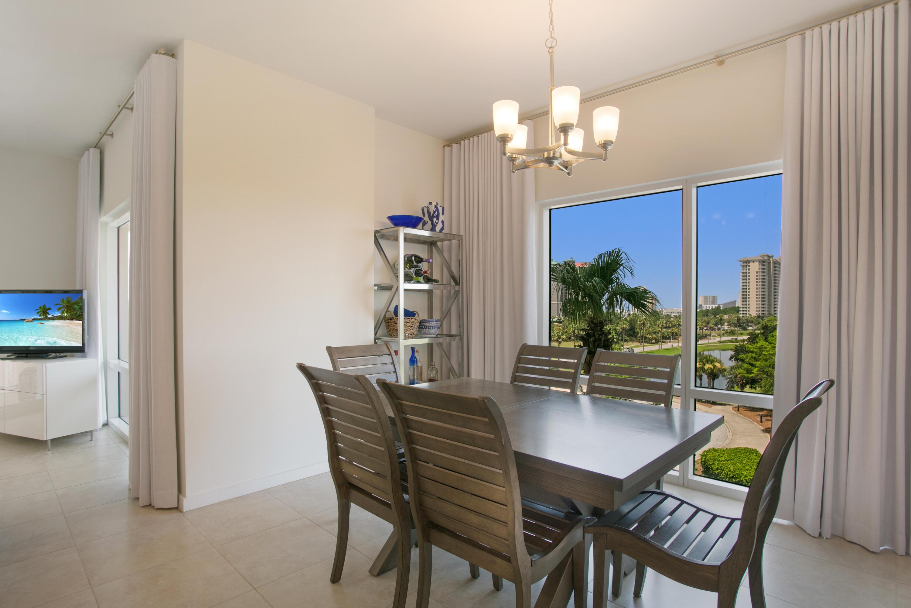 LUAU I - Residential