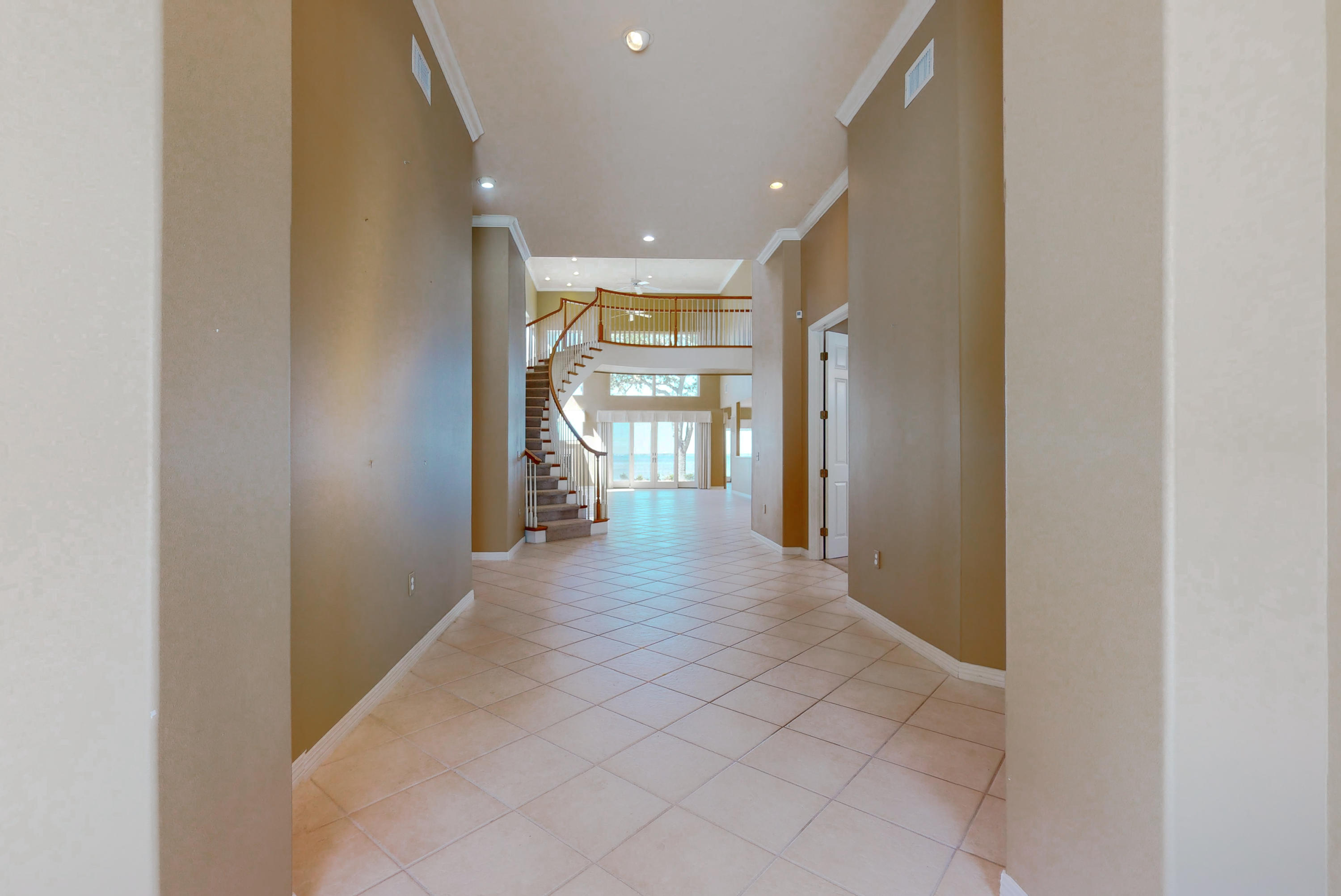 BURNT PINE - Residential