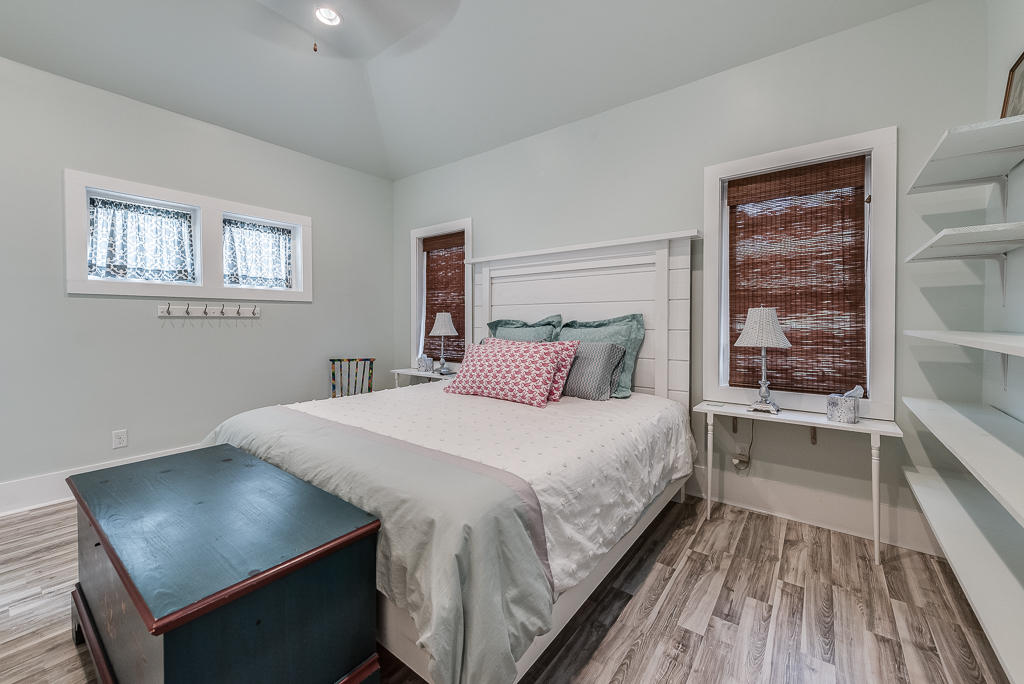 GROVE BY THE SEA - Residential