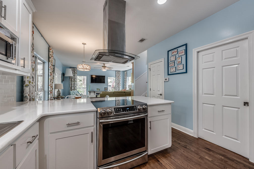 GROVE BY THE SEA - Residential