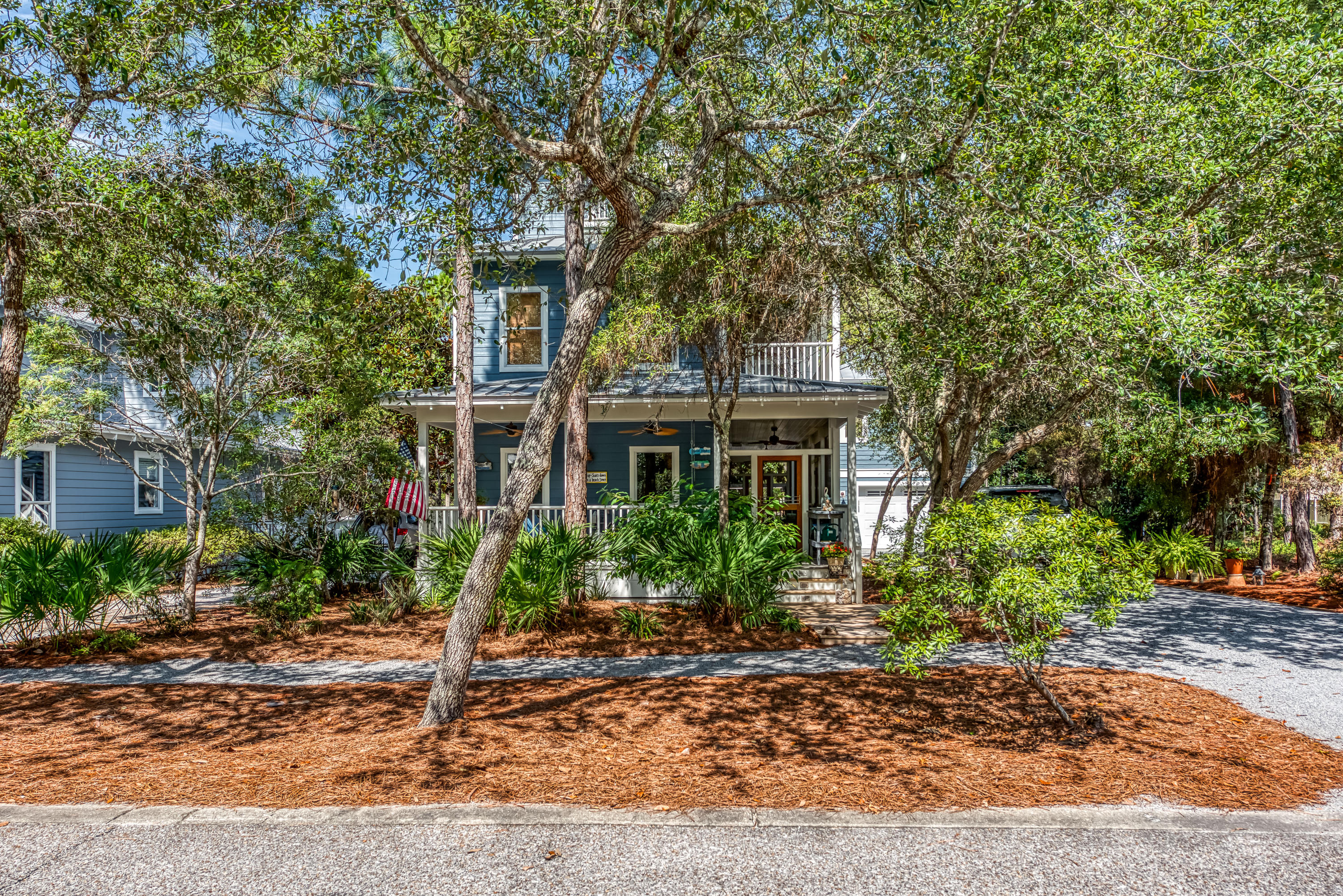 GROVE BY THE SEA - Residential