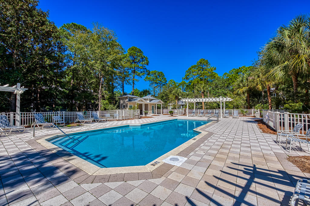 GROVE BY THE SEA - Residential